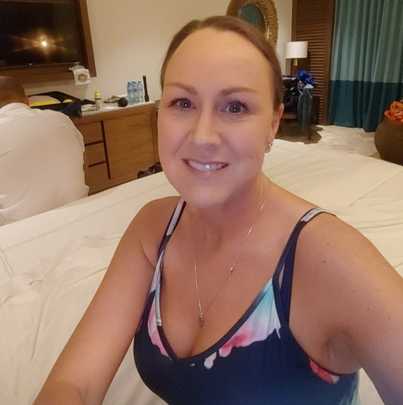 saundra_myers